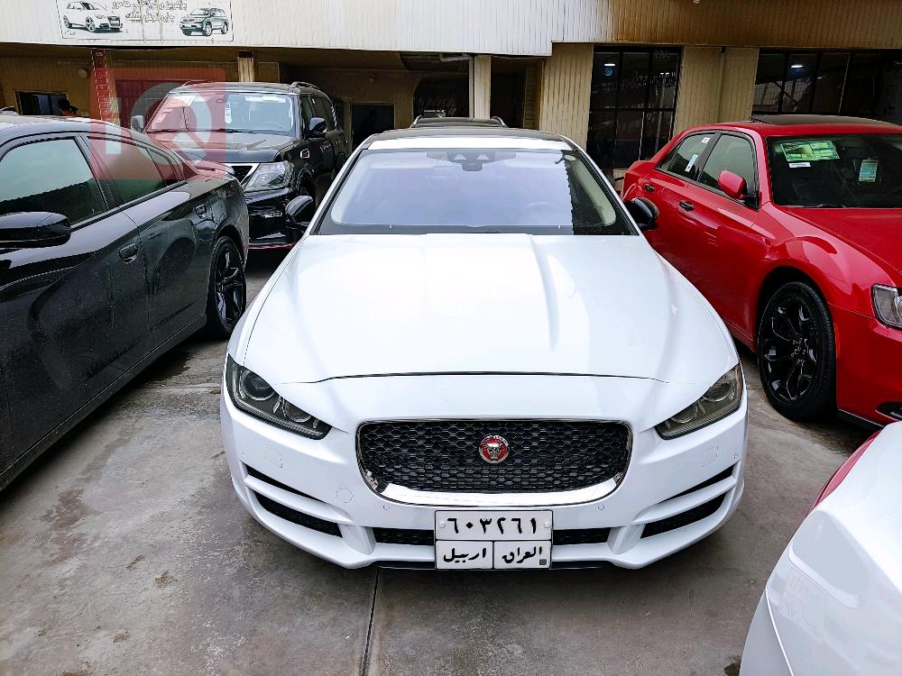 Jaguar XE